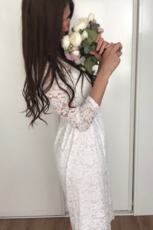 Gipiūrinė suknelė